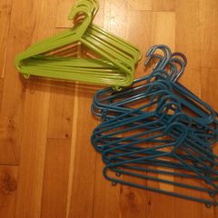 Kids hangers