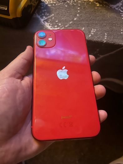 Iphone 11 64GB Red
