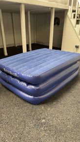 inflatable double bed