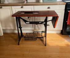 Singer Sewing Table