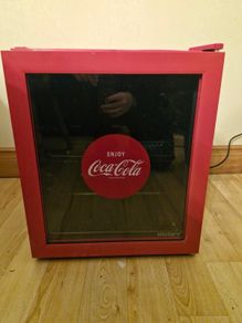 Coca Cola Mini Fridge (Husky)