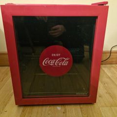 Coca Cola Mini Fridge (Husky)