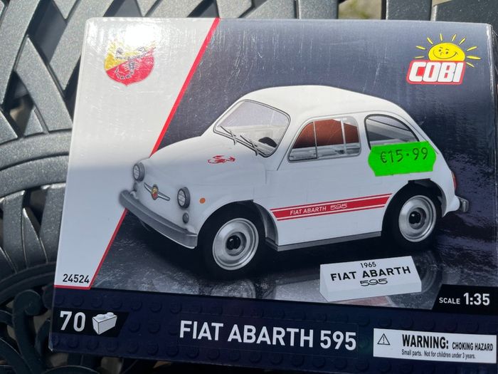 Cobi / Lego Fiat 500 Abarth