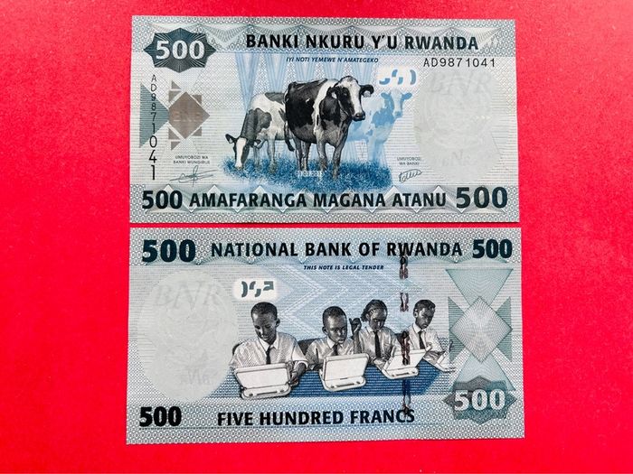 Rwanda   500  Francs. 2013   PICK 38  ( Uncirculated )