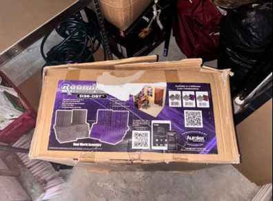 Studio Soundproofing & Echo Reduction Kit - Auralex Acoustics Roominators D 36-DST Burgundy