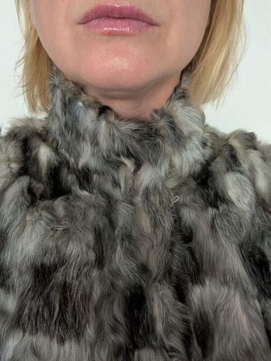 Mid real fur silver coat