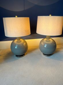 Matching table lamps
