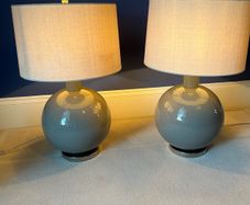 Matching table lamps