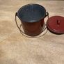 Vintage metal tin Image 2