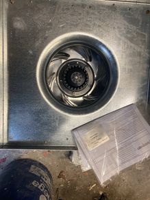 Roof fan