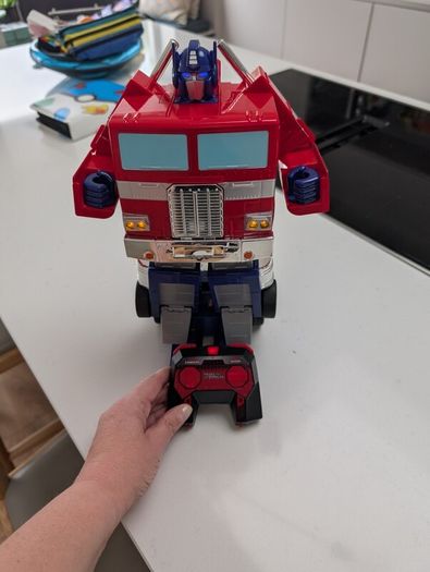 Transformers Remote Control Optimus Prime Converting Robot