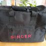 Singer sewing machine and bag Image 3