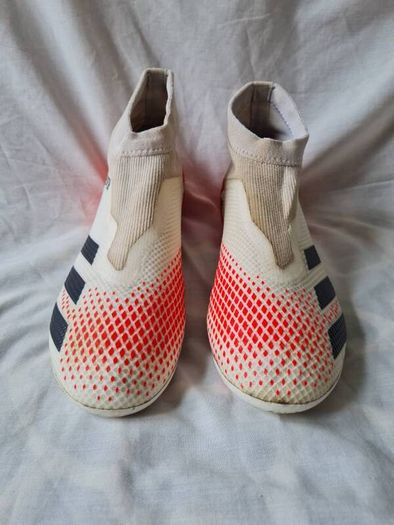 Adidas predator mutador Size 8.5 eu 42.5 white/orange in excellent condition