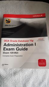 Oracle Database 11g books (with CD)