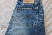 G star raw low hip flare Size 31/32 zip fly in like new condition