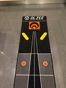 Olzee Putting Mat