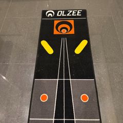 Olzee Putting Mat