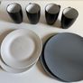 4 plates and 4 cups Image 2