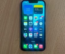 iPhone 13