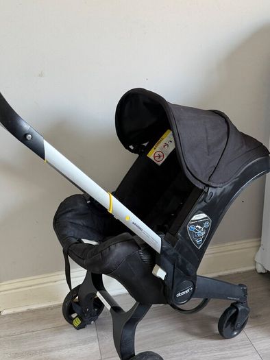 Doona baby car seat and stroller