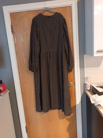 M&S  Dress.   S. 22 Tall.     B.N.W.T