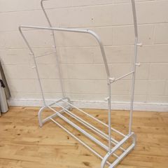 clothes rail
