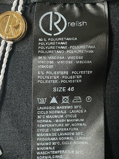 skirt Bnwt relish boutique brand size 46(16) Aline leather look skirt