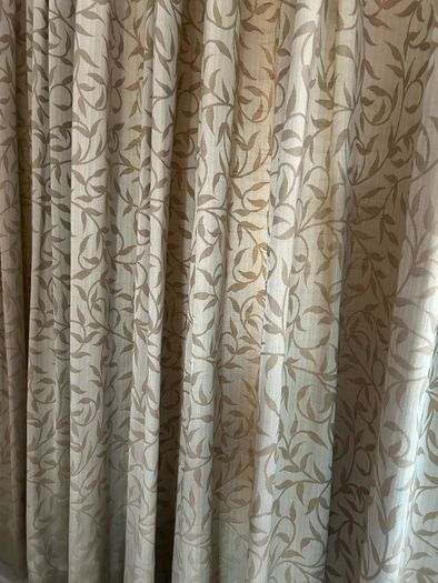 2 Sets of Curtains - 5ft Pole / 53.5 inch drop