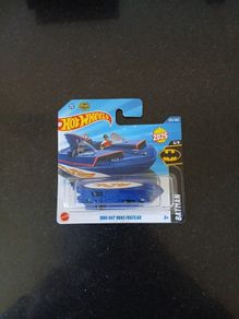 Hotwheels bat boat