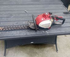 hedge trimmer