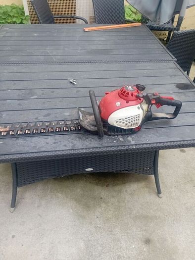hedge trimmer