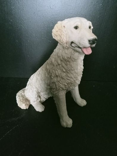 Collection of dog's figurines
