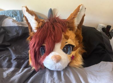 Fursuit head- posable ears and neck fur