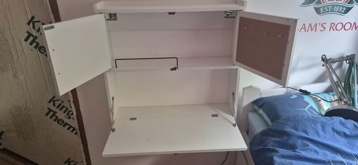Computer desk
