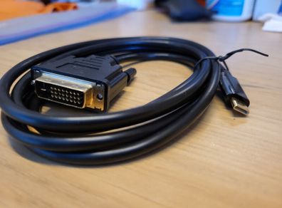 DVI-D to USB C cable. 1.8m