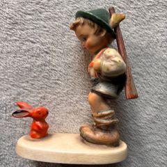 Vintage Goebel Figurine