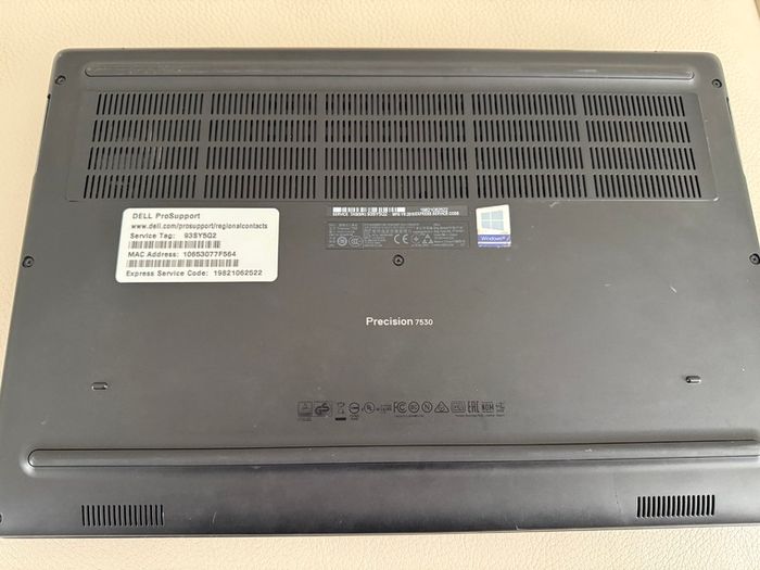 Dell Precision 7530 I7/16gb/256ssd/nvidia/win11