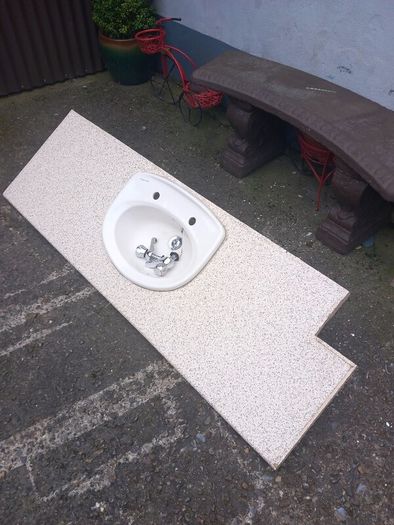 shanks  & counter top and 2 toilet seats