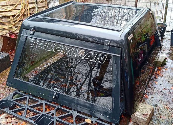 Truckman Hard Top, Black extra height version