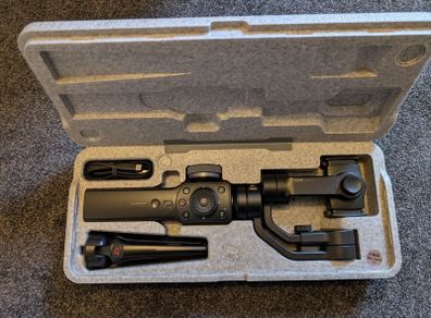 Phone Gimbal Zhiyun smooth 4