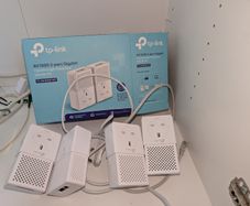 TP-Link AV1000 Expanded 4-Pack!