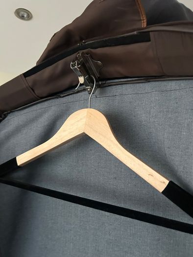 Aspen Sirco London Genuine Leather Suit Carrier Garment Travel Bag