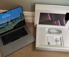 MacBook Pro M2 Pro