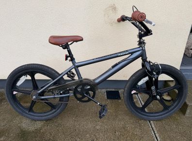 Piranha 20" BMX Bike