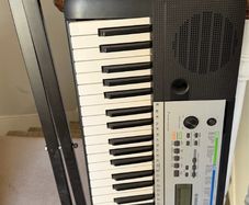 keyboard yamaha ypt 255