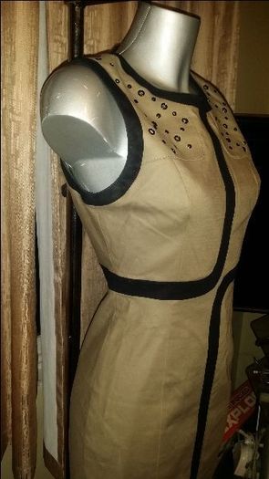 Karen Millen midi EYELET COTTON DRESS DR128/A13W Perfect condition size UK10 EU38 Postage included