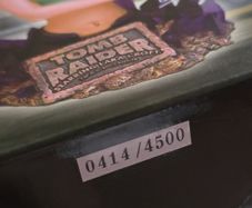 Lara Croft Tomb Raider Bust by Steve Varner 2000