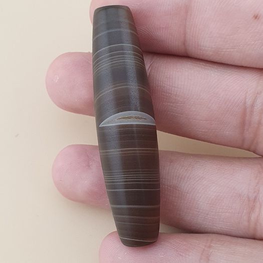 Vintage Middle Eastern Natural Eye Yemeni Suliemani Agate Bead Amulet Pendant