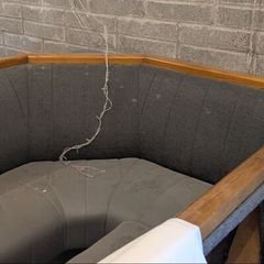 Bar Bench