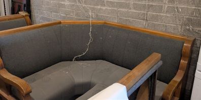 Bar Bench